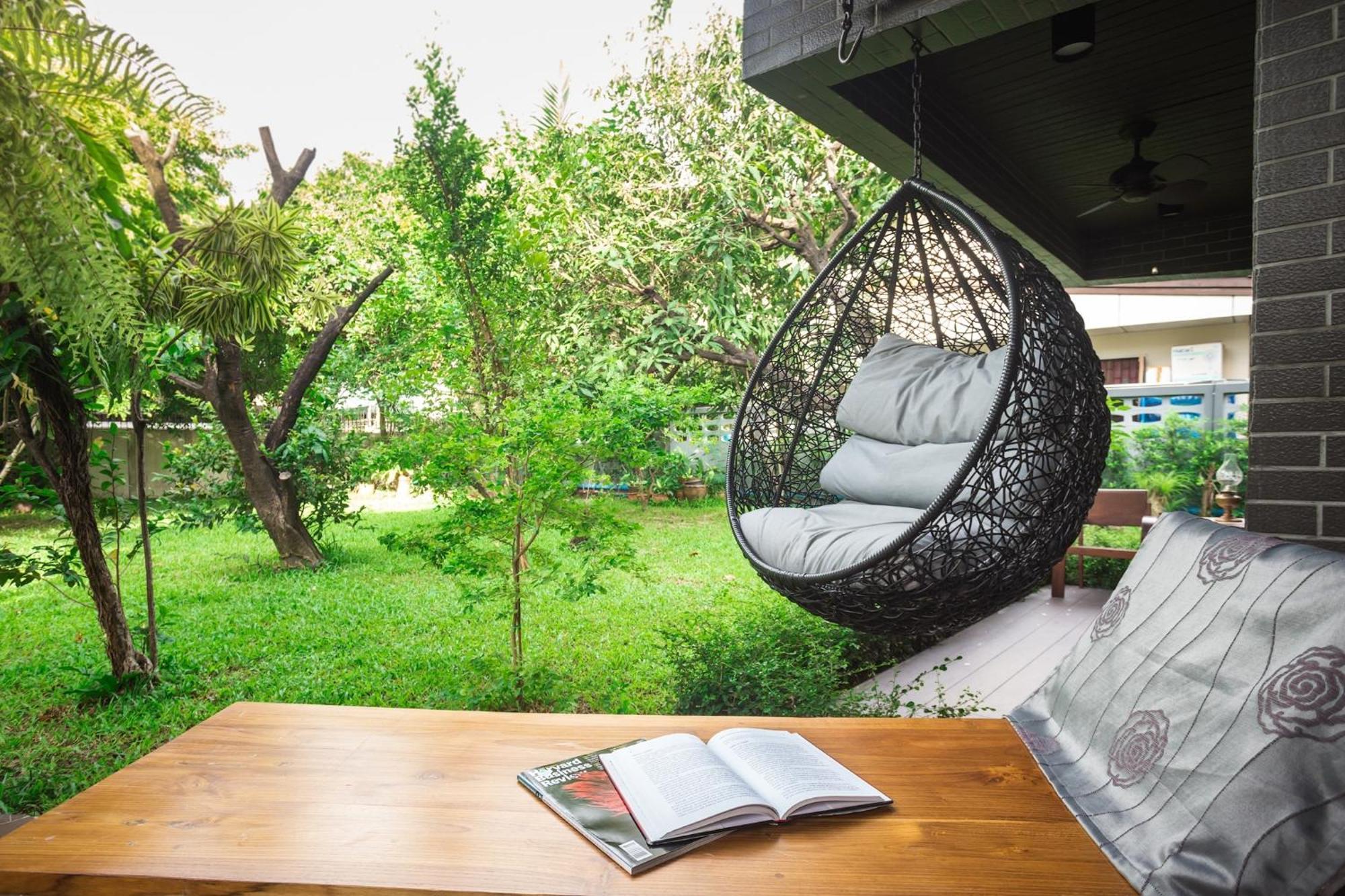 Couette-café Narra House Sukhumvit58 3*